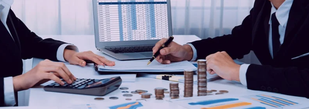 حسابدار تولیدی بازرگانی کیست؟